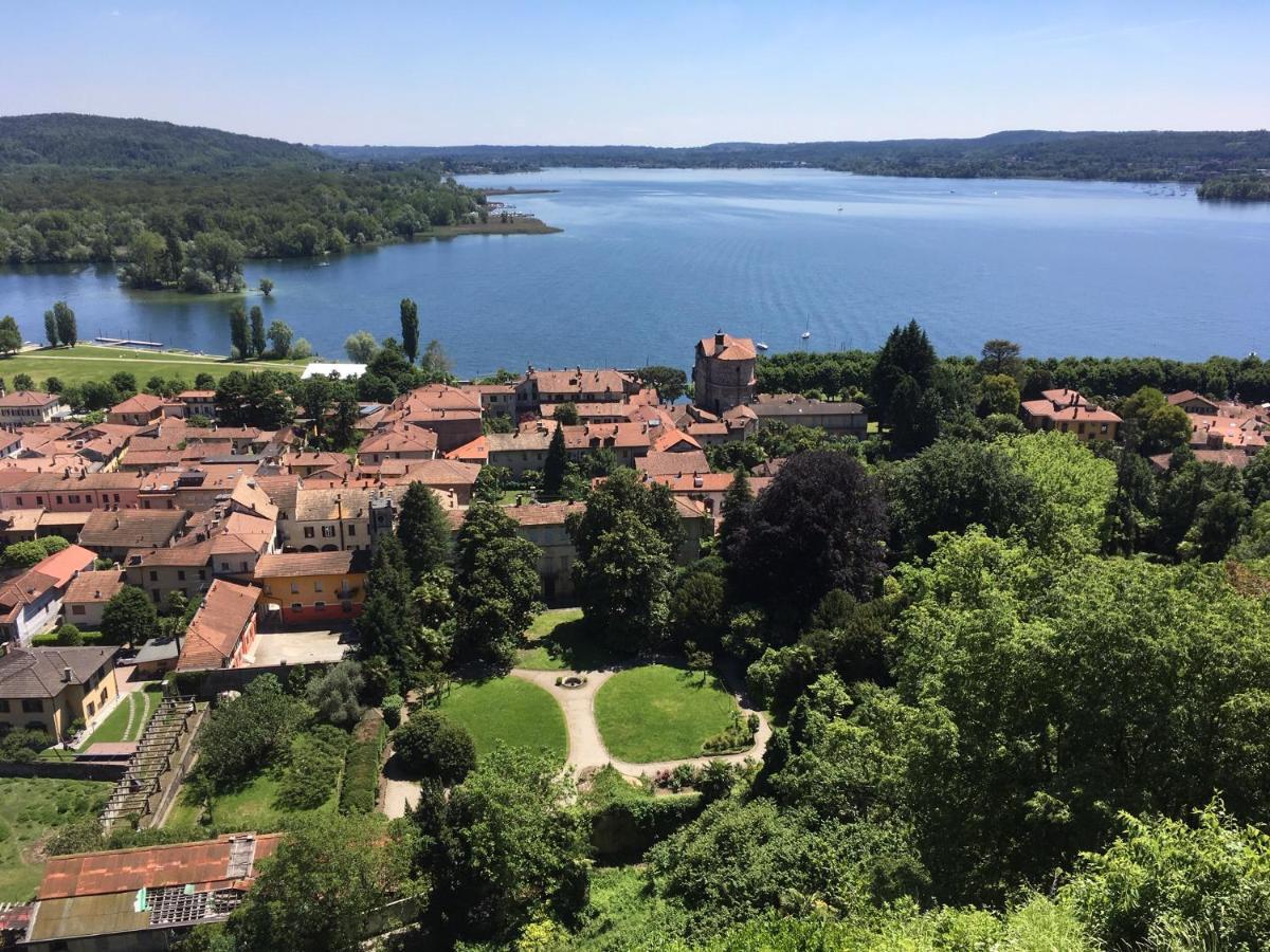 Appartamento La casa di Garibaldi Borgomanero Esterno foto